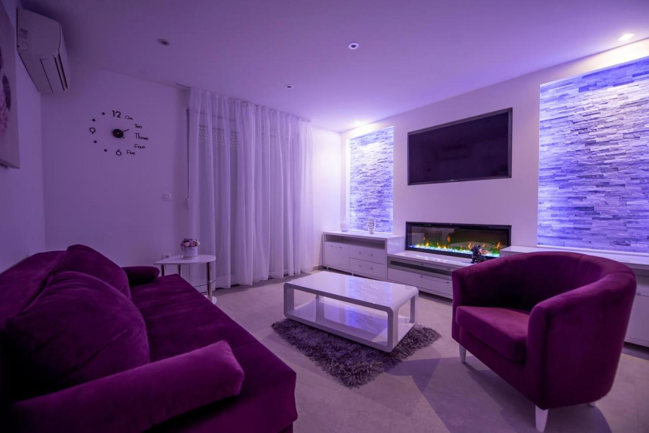 Lions Apartment Spalato Esterno foto