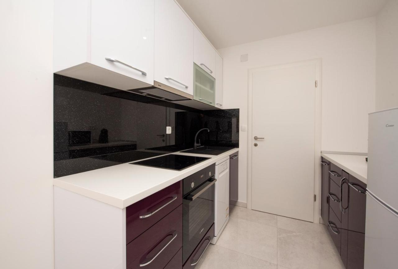 Lions Apartment Spalato Esterno foto